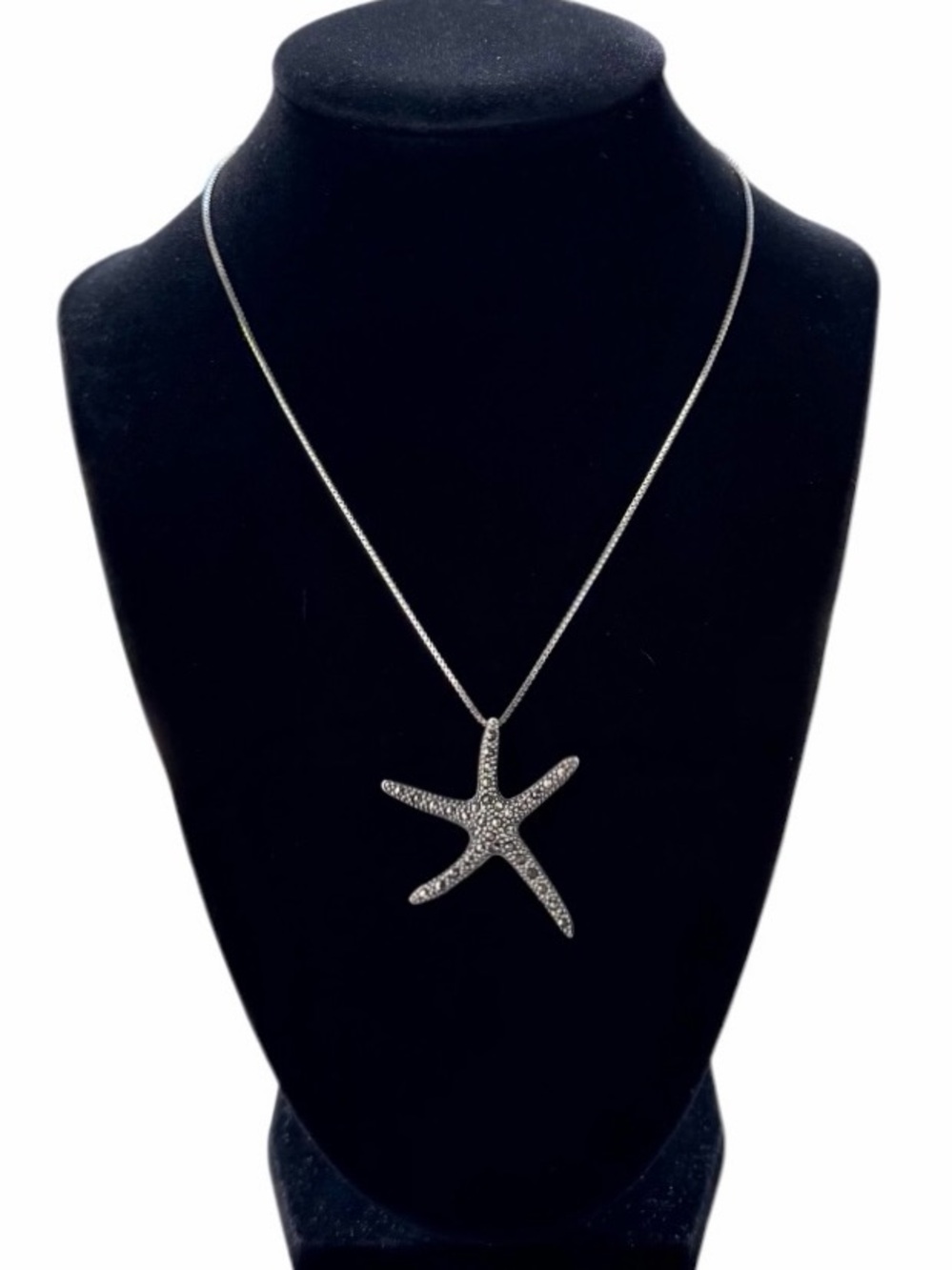 .925 Sterling Silver Marcasite Starfish Pendant Necklace